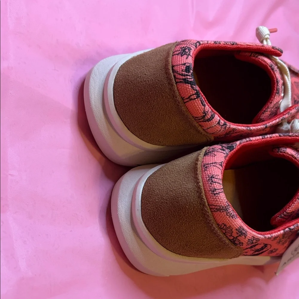 Ariat Kids' Pink and Black Animal Print Moccasins